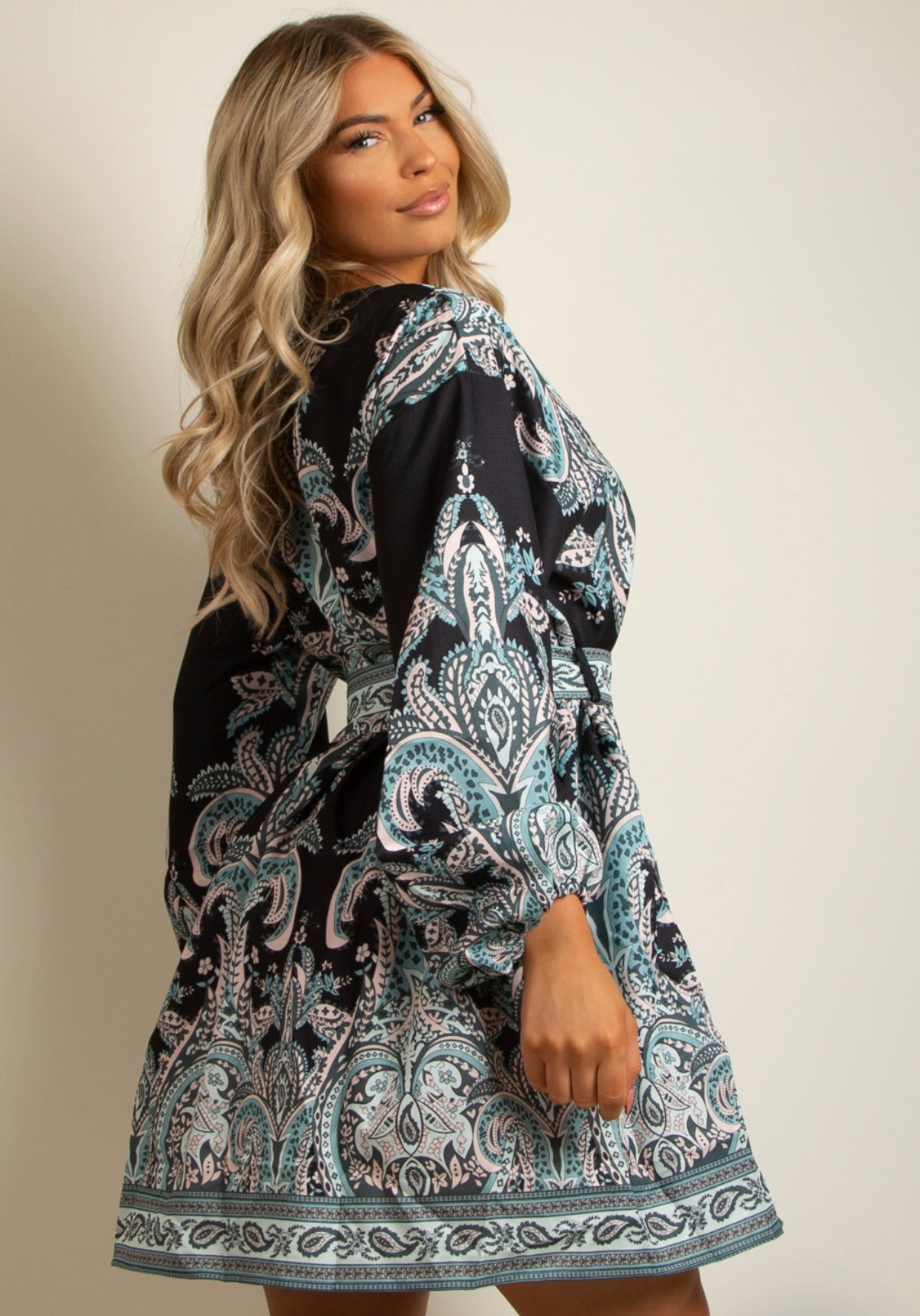 BLACK PAISLEY BORDER PRINT CIRCLE SKIRT TIE WAIST DRESS