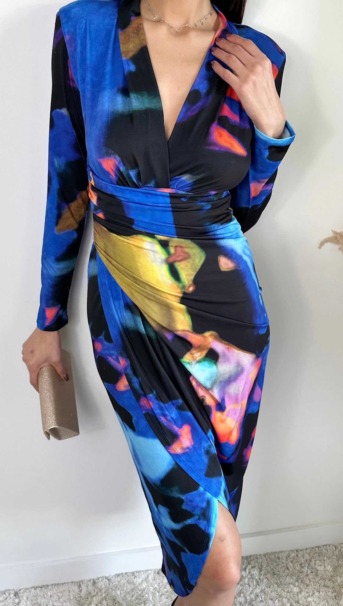 BLUE MULTI ABSTRACT PRINT SLINKY WRAP MIDI DRESS