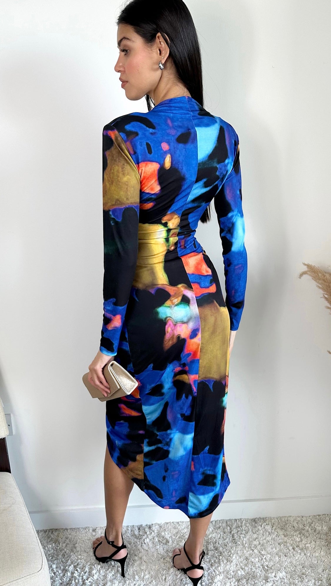 BLUE MULTI ABSTRACT PRINT SLINKY WRAP MIDI DRESS
