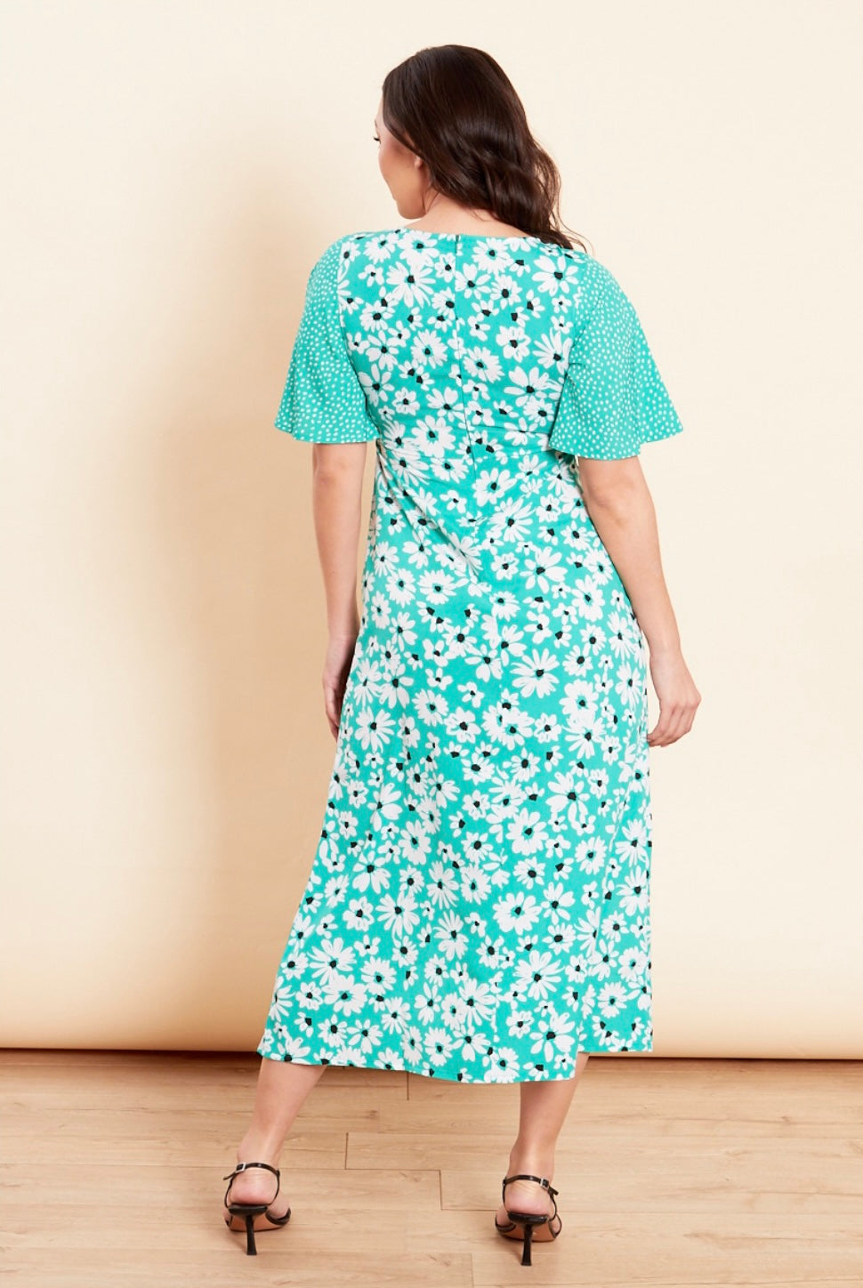 Emerald green floral & spot mixed print flutter sleeve midi dress with empire line & side slit